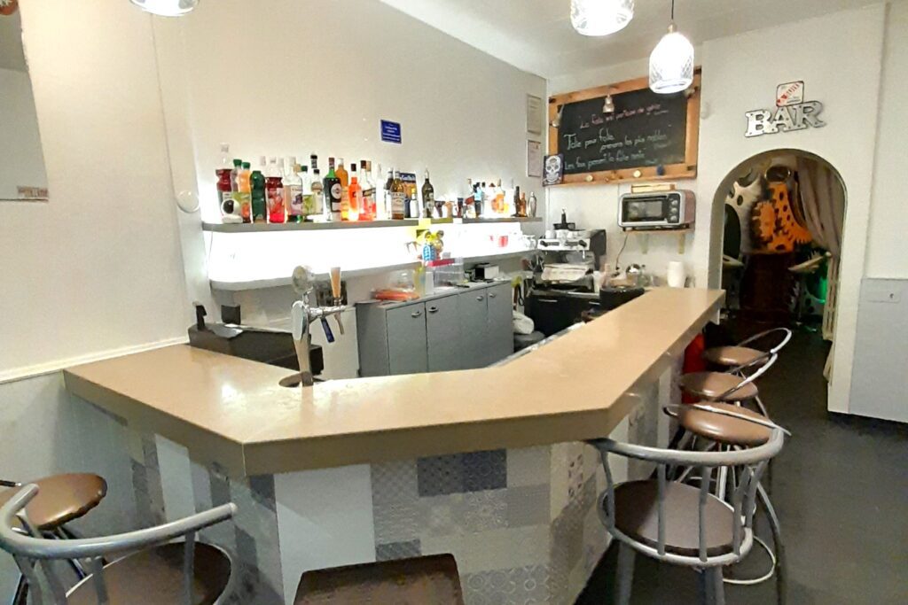 Vendu !! Fonds de commerce Café-Bar