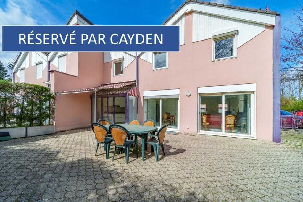 Vendue !! Belle maison mitoyenne