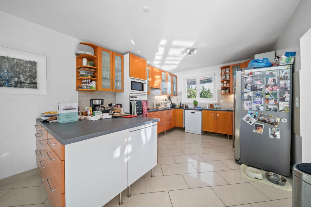 Exclusivité ! Charmante villa à proximité du Collège du Léman