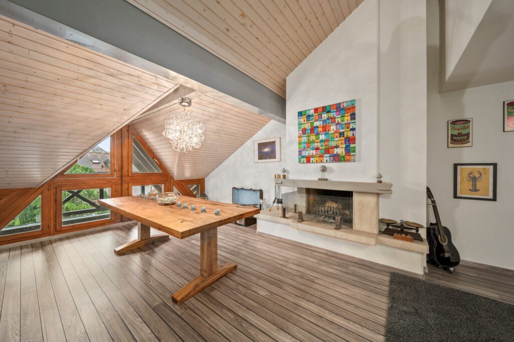 Vendu ! Bel appartement 7 pièces. Avantage Casatax