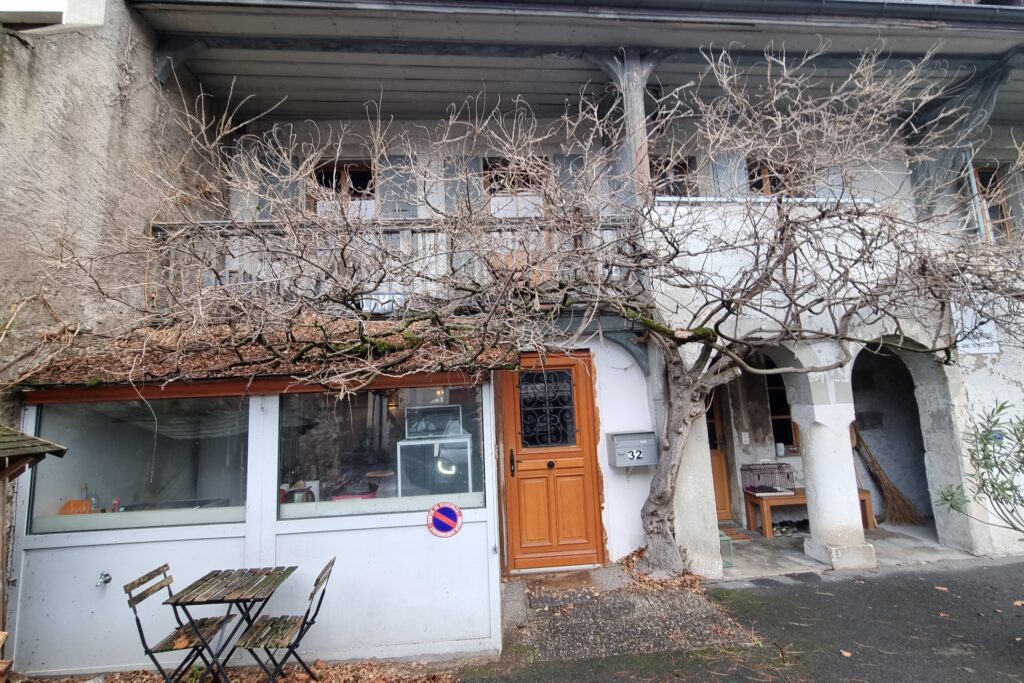 Maison villageoise à fort potentiel