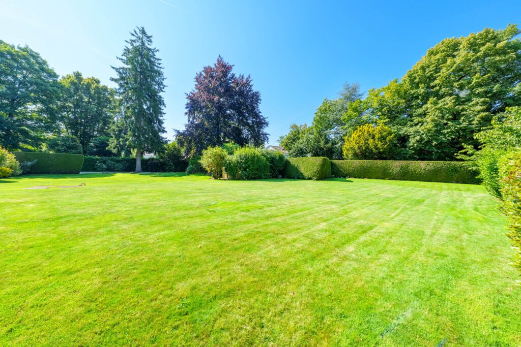 Vendu!!! Somptueuse villa de 6 pièces dans un parc privé d’exception