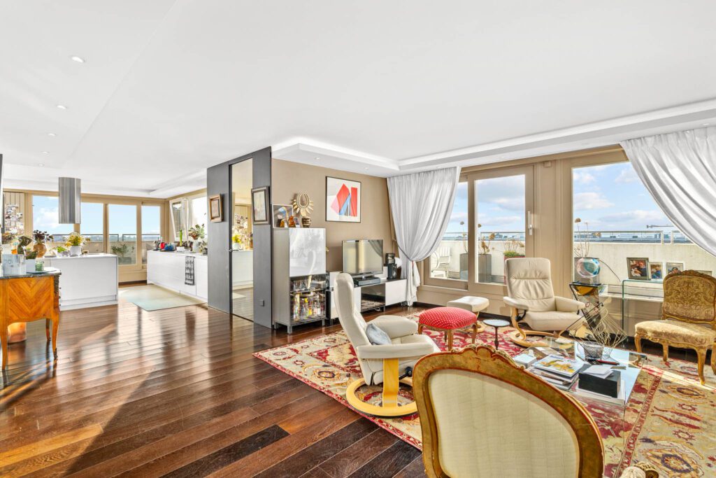 Attique en duplex avec vue panoramique !