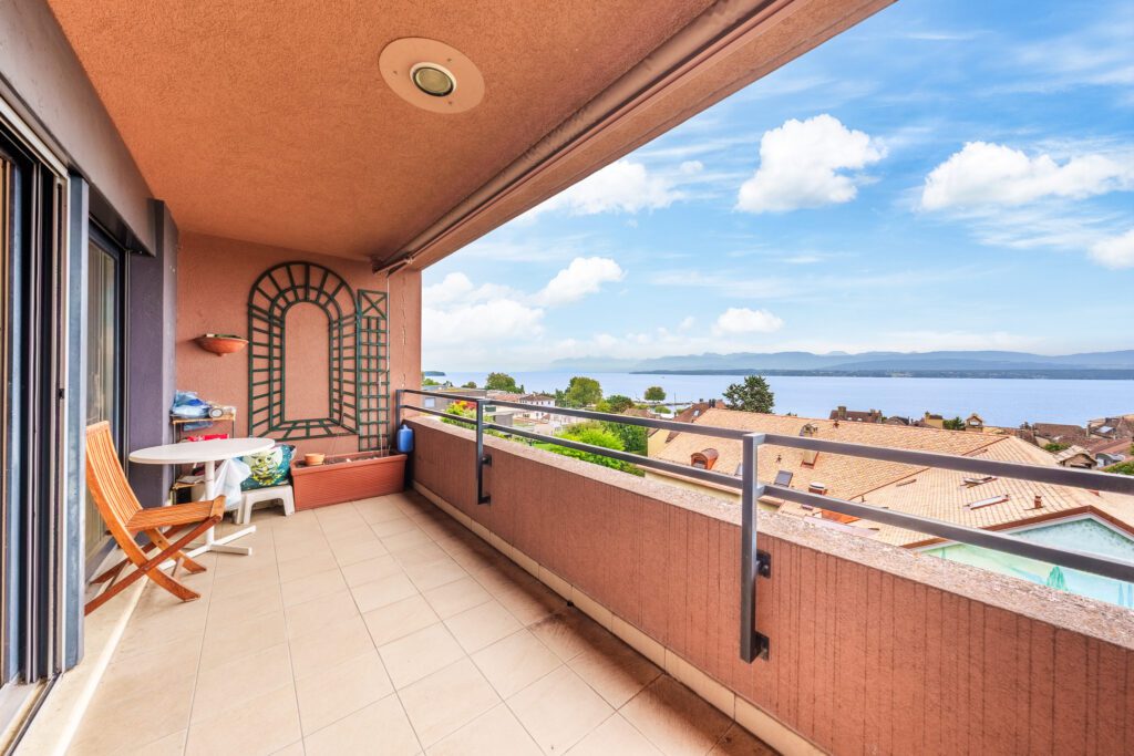 Exclusivité !!! 3,5 pièces avec magnifique vue lac – Vente avec droit d’usufruit en cours