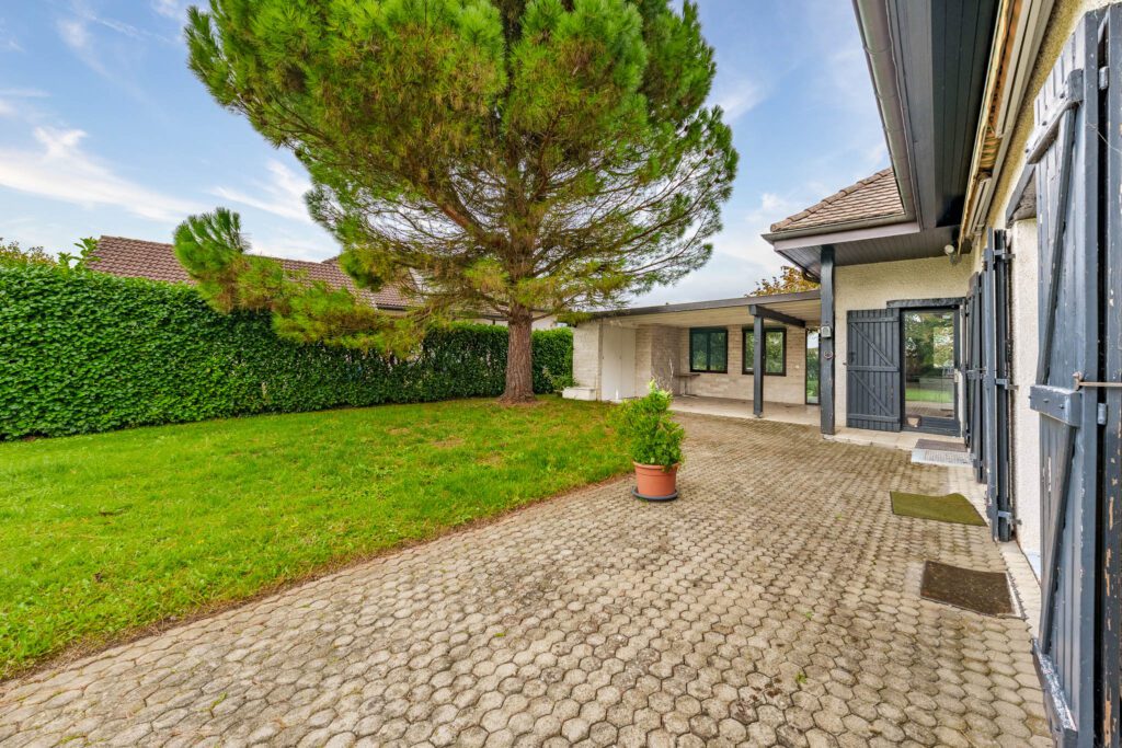 Magnifique villa vaudoise avec grand terrain