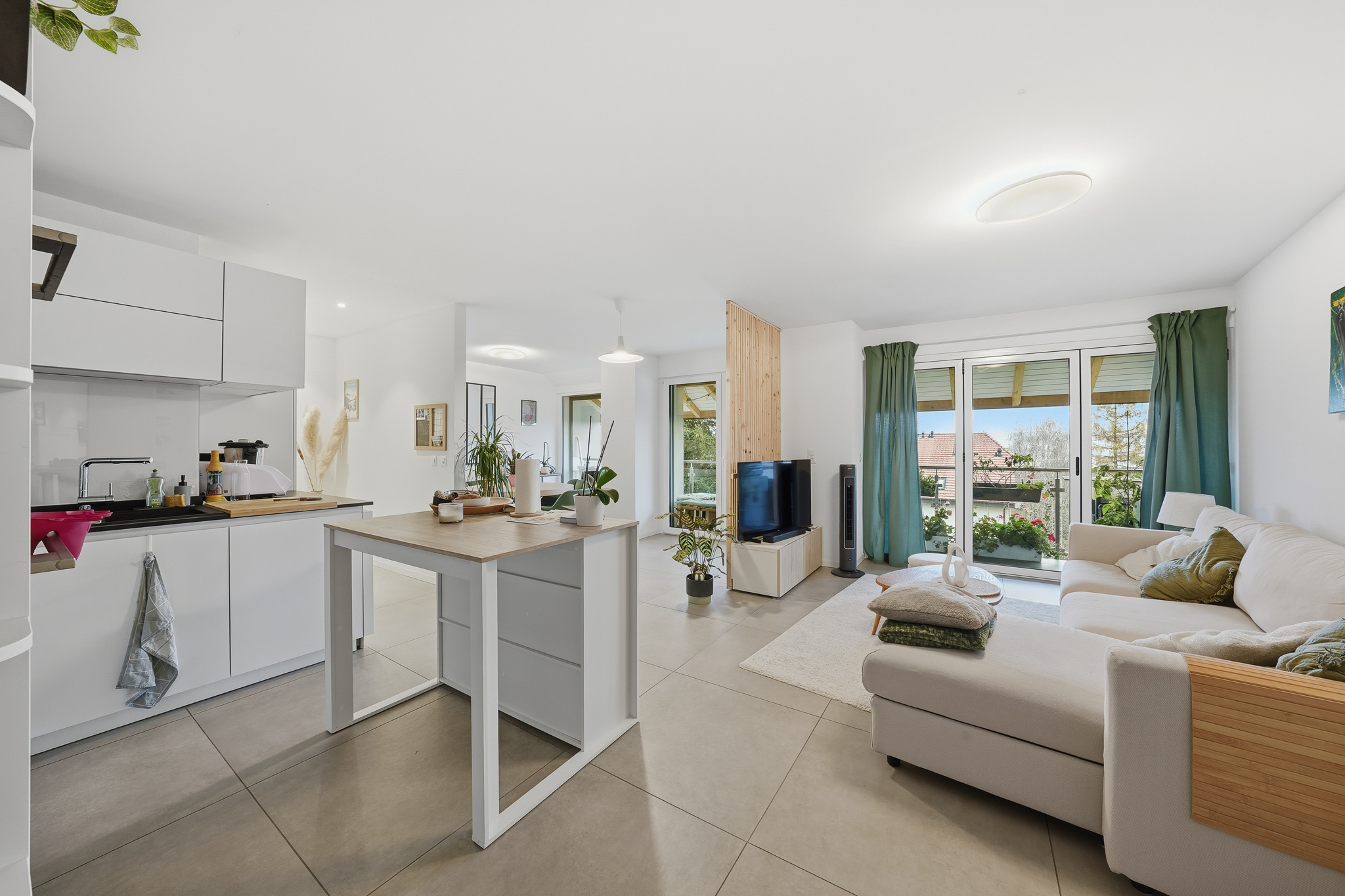 PLANLARGEREZLEVAUD-CAYDEN