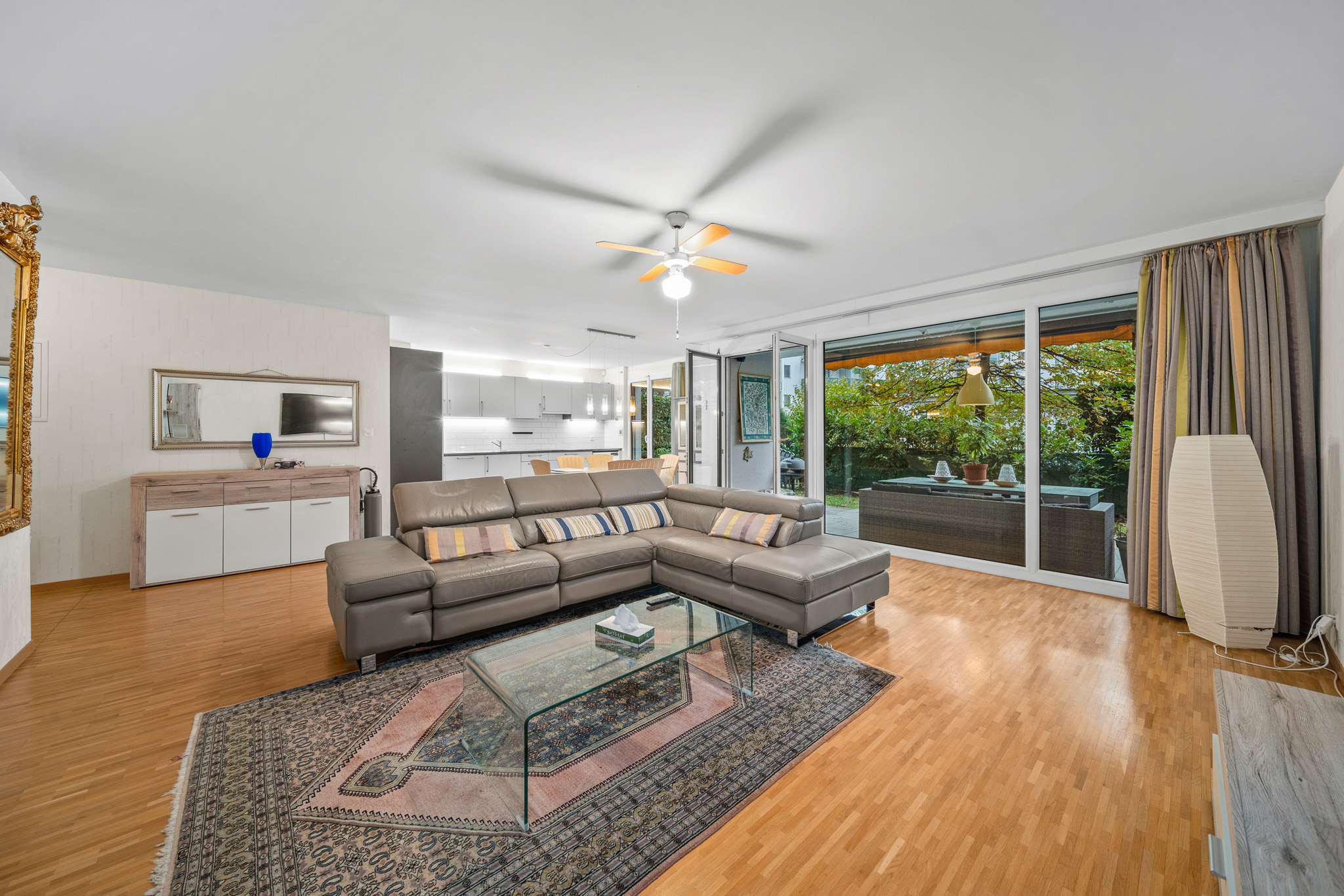 cayden.chatelaine.salon