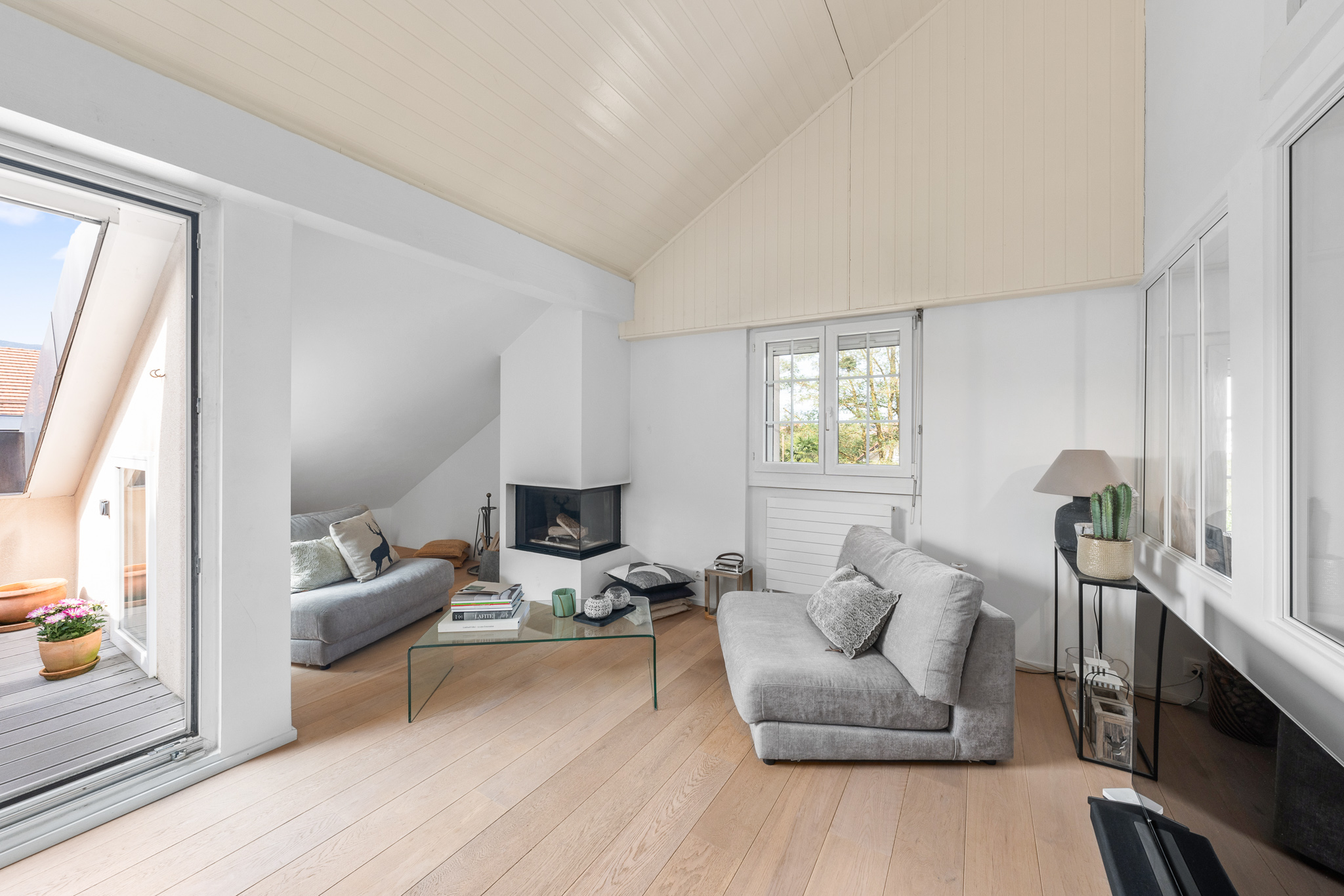 cayden-chavanne-des-bois-salon