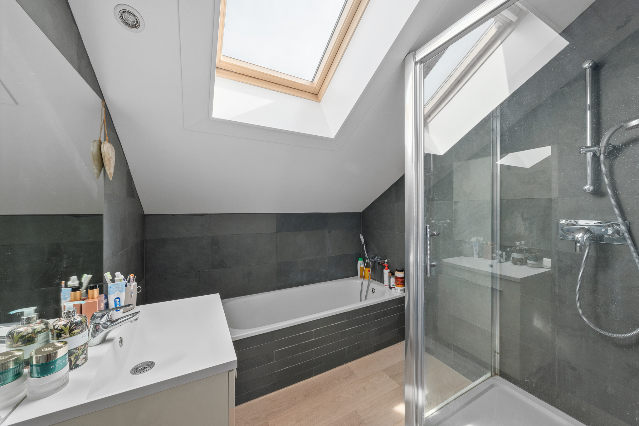 cayden-chavanne-des-bois-sdb