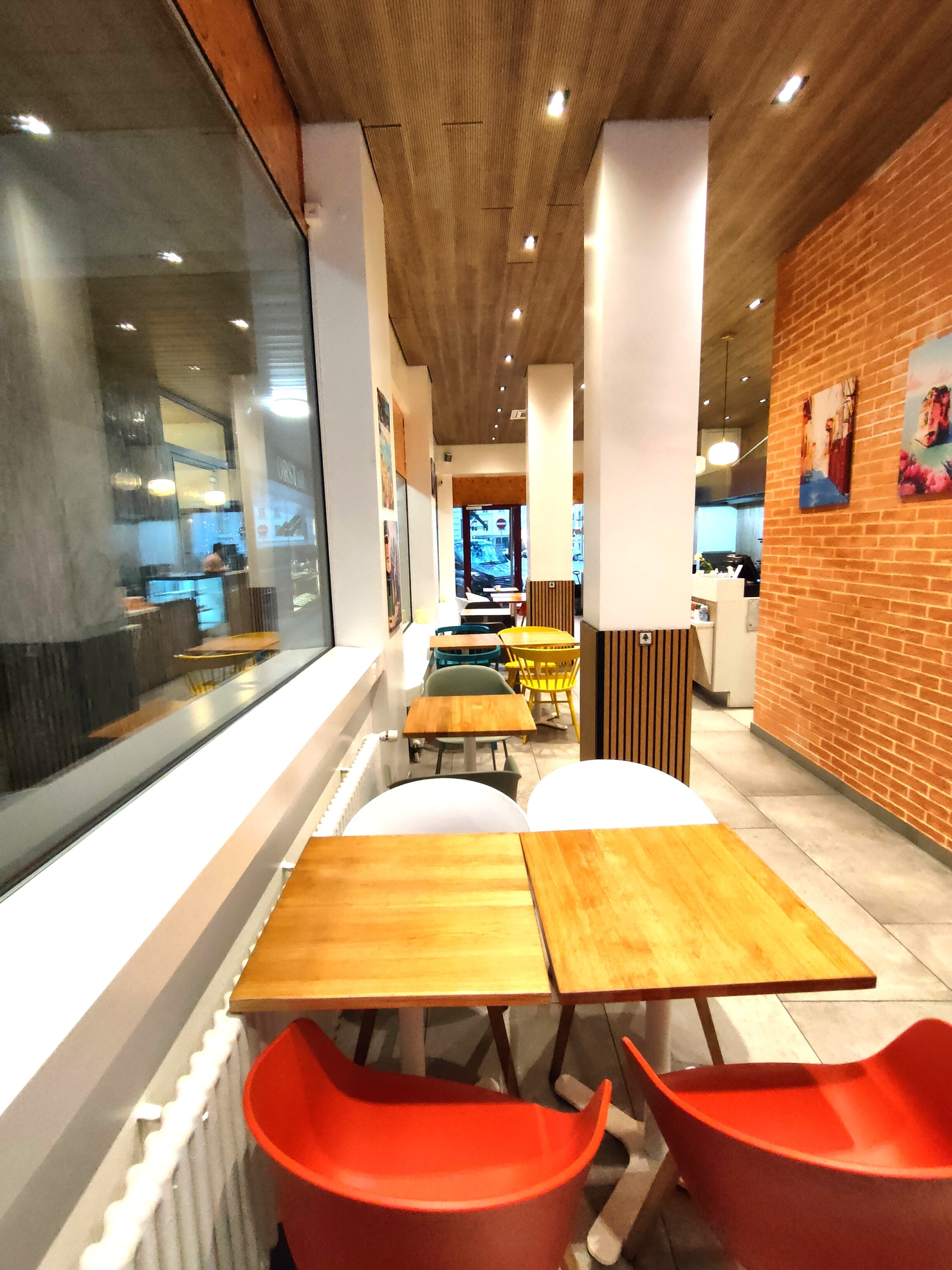 cayden-geneve-salle2