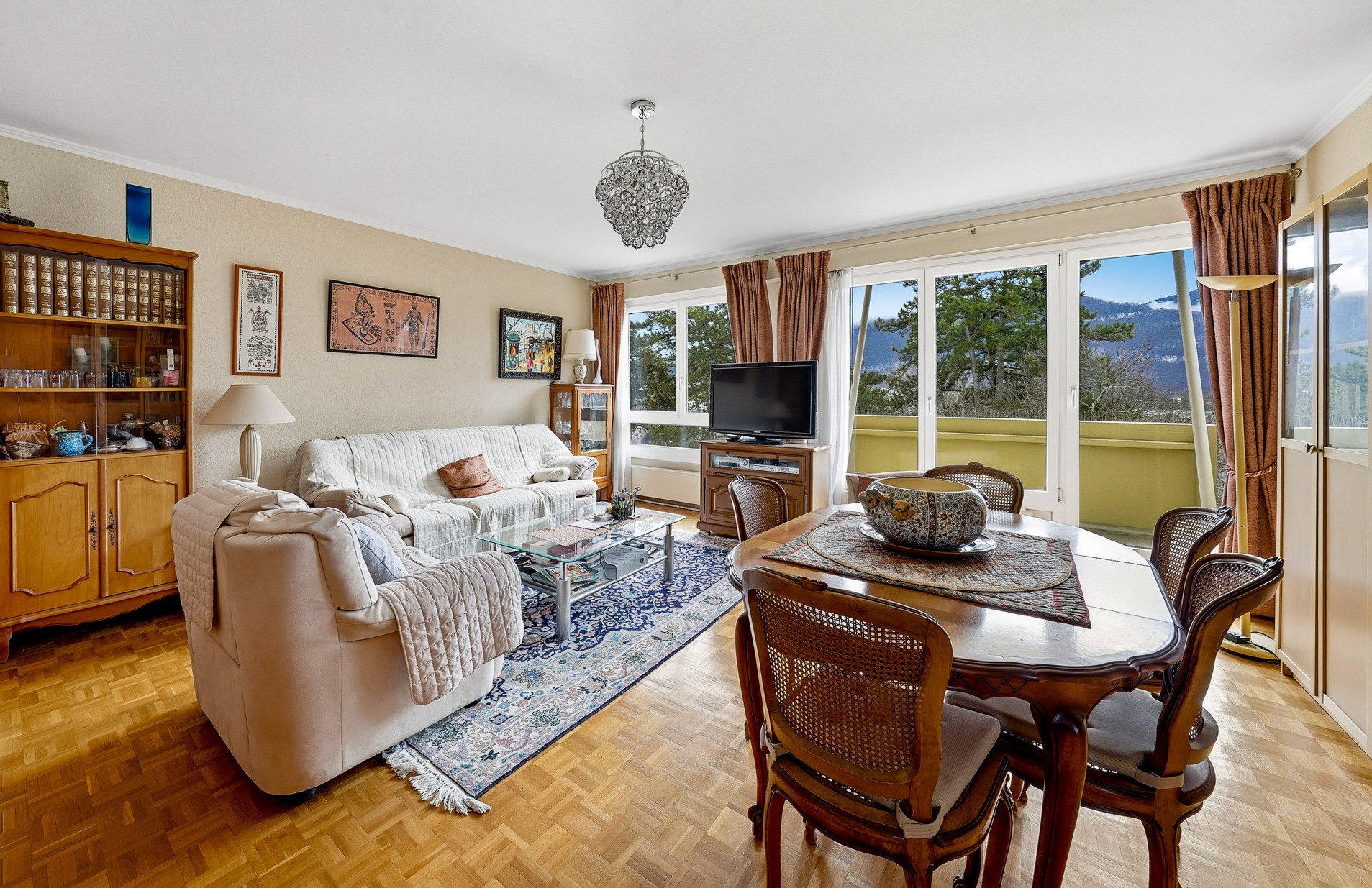 cayden-thonex-sejoursalon